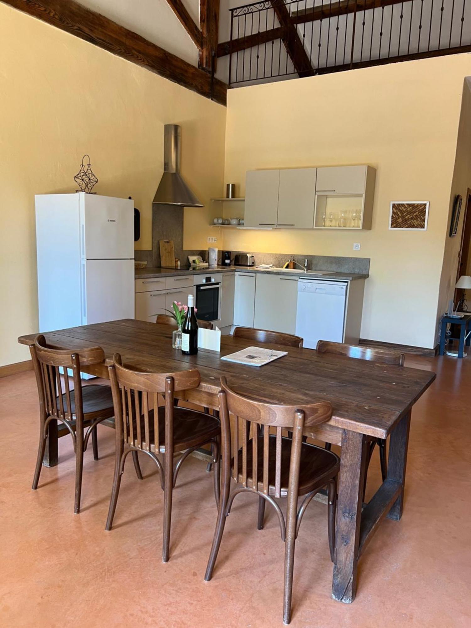 Vinauberge Poilhes Bagian luar foto