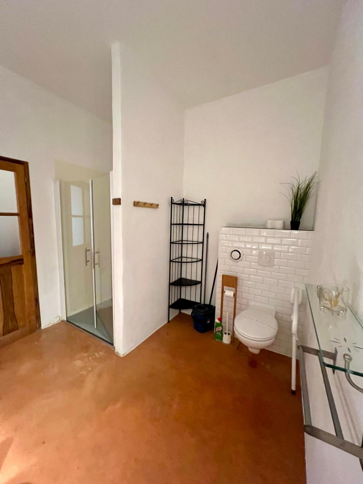 Vinauberge Poilhes Bagian luar foto