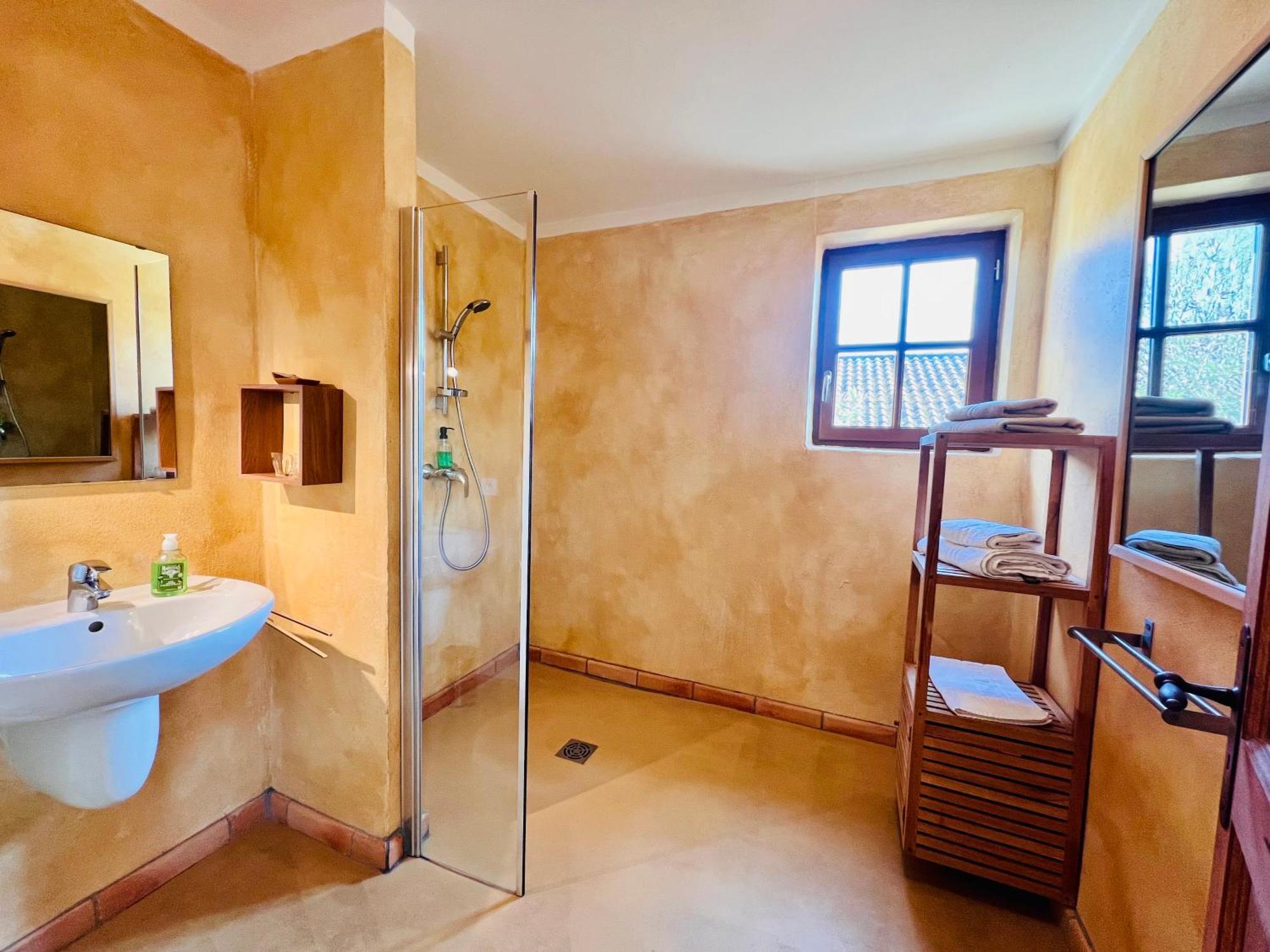 Vinauberge Poilhes Bagian luar foto