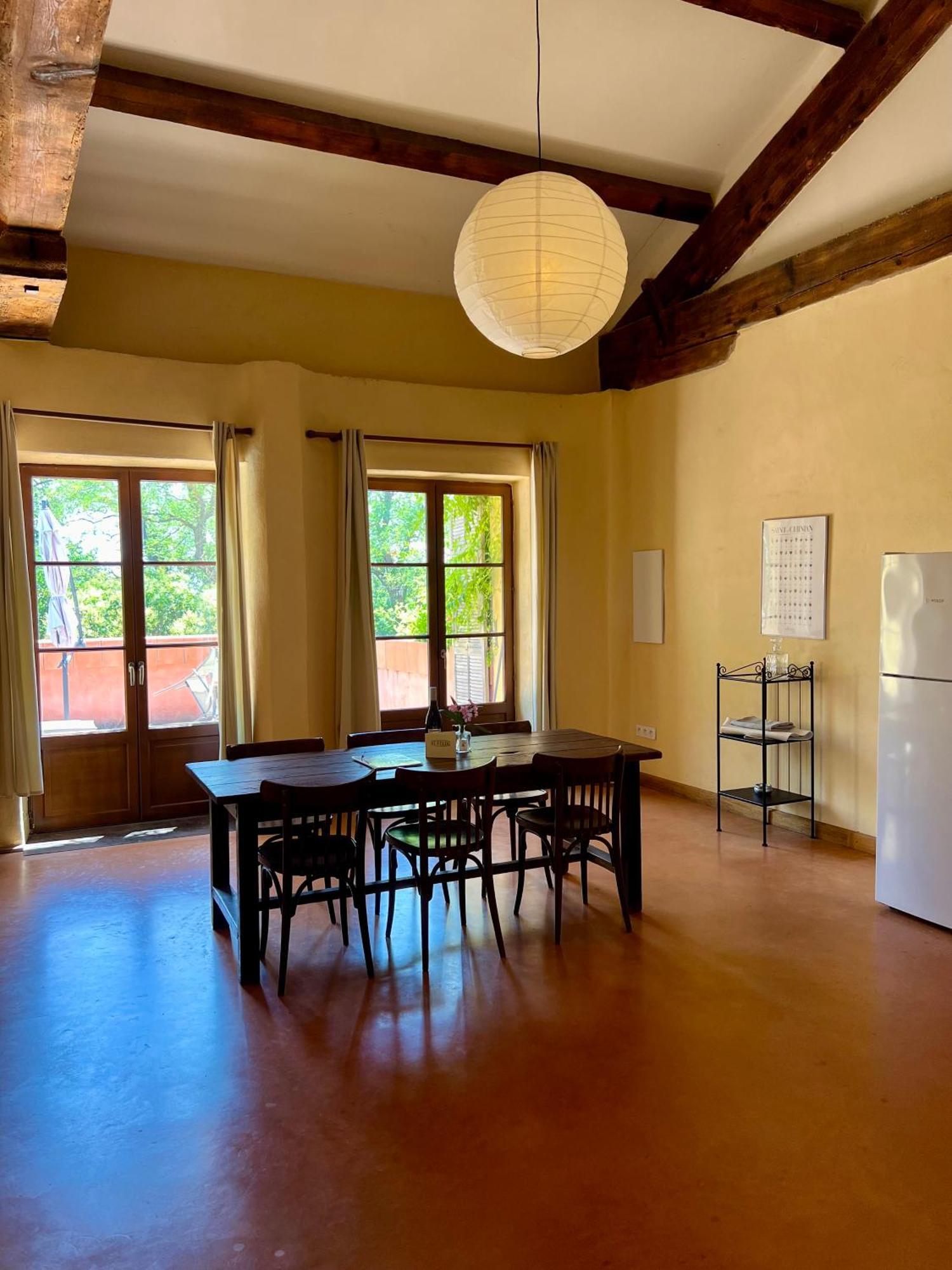 Vinauberge Poilhes Bagian luar foto