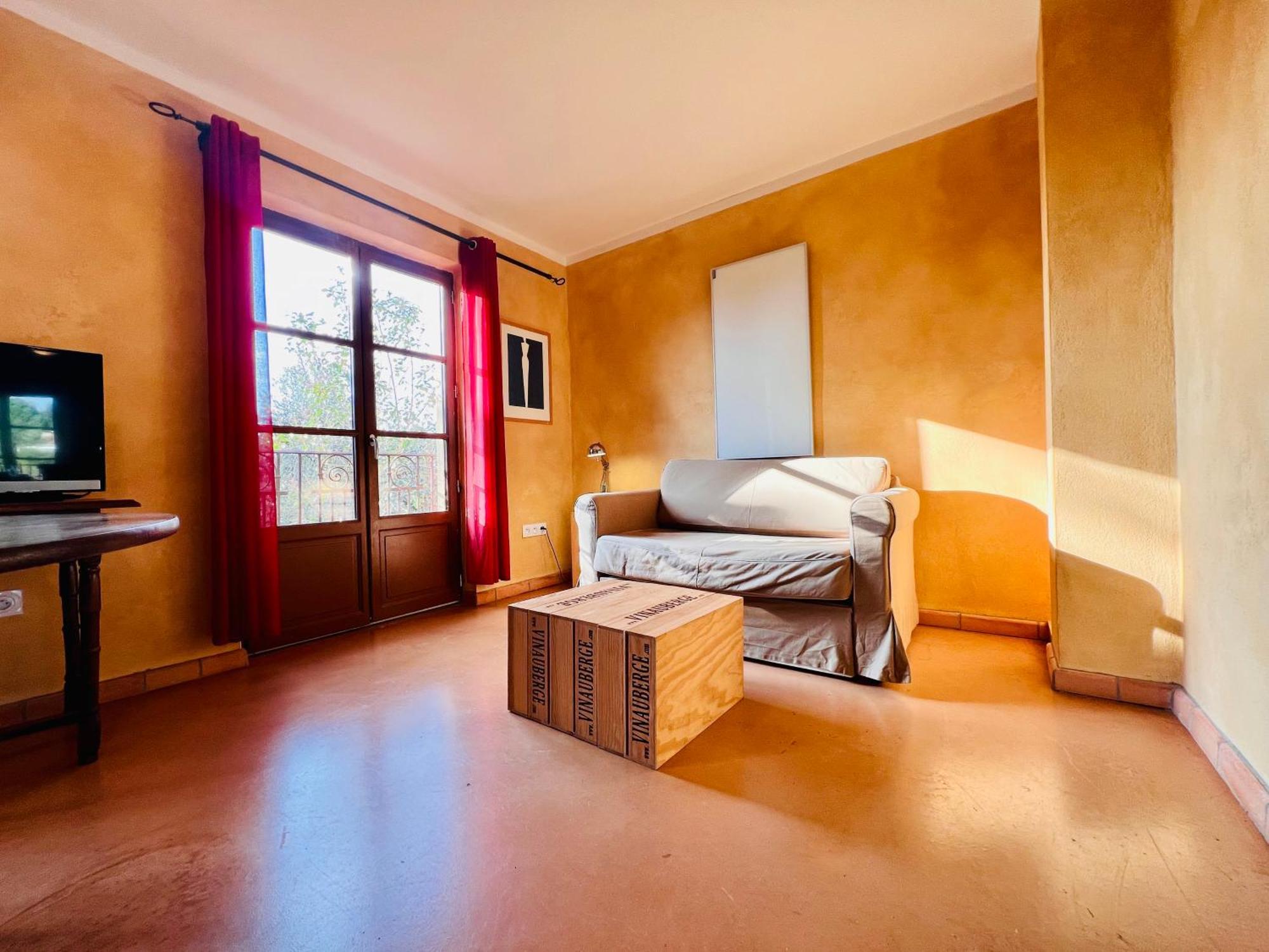 Vinauberge Poilhes Bagian luar foto