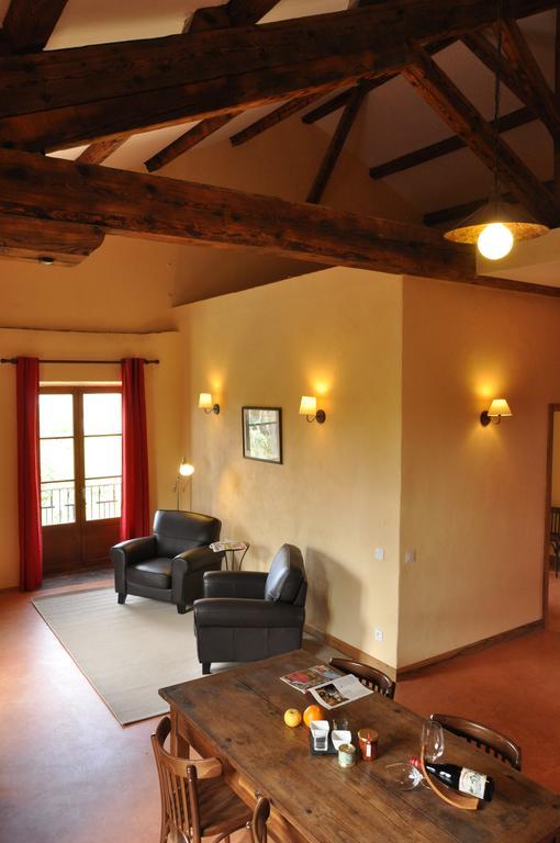 Vinauberge Poilhes Bagian luar foto