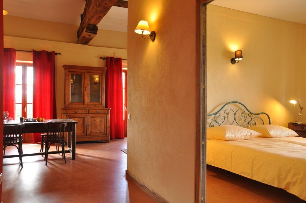 Vinauberge Poilhes Bagian luar foto