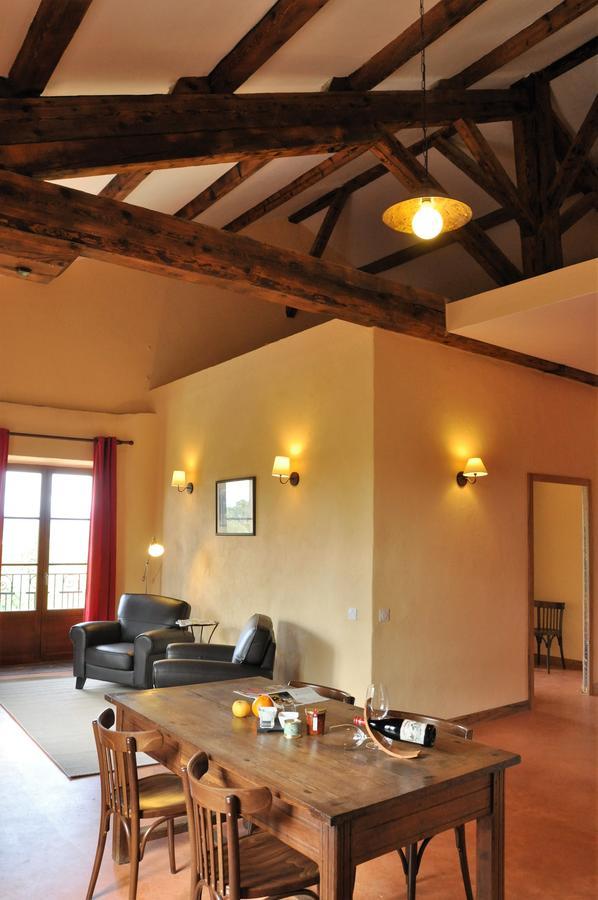 Vinauberge Poilhes Bagian luar foto