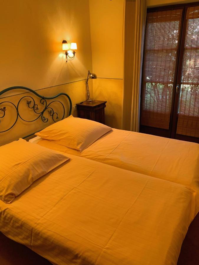 Vinauberge Poilhes Bagian luar foto