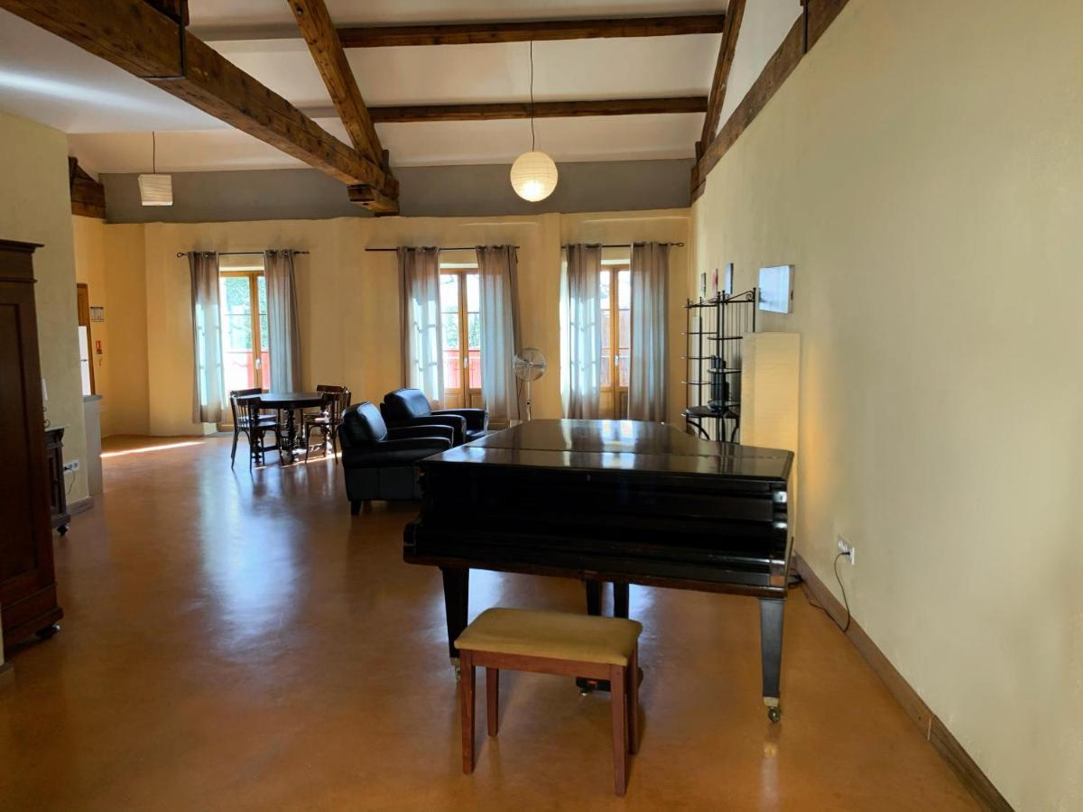 Vinauberge Poilhes Bagian luar foto