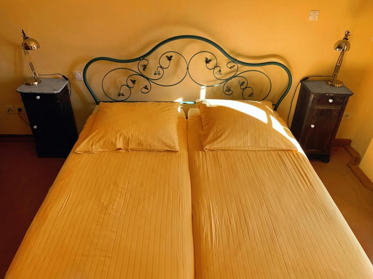 Vinauberge Poilhes Bagian luar foto