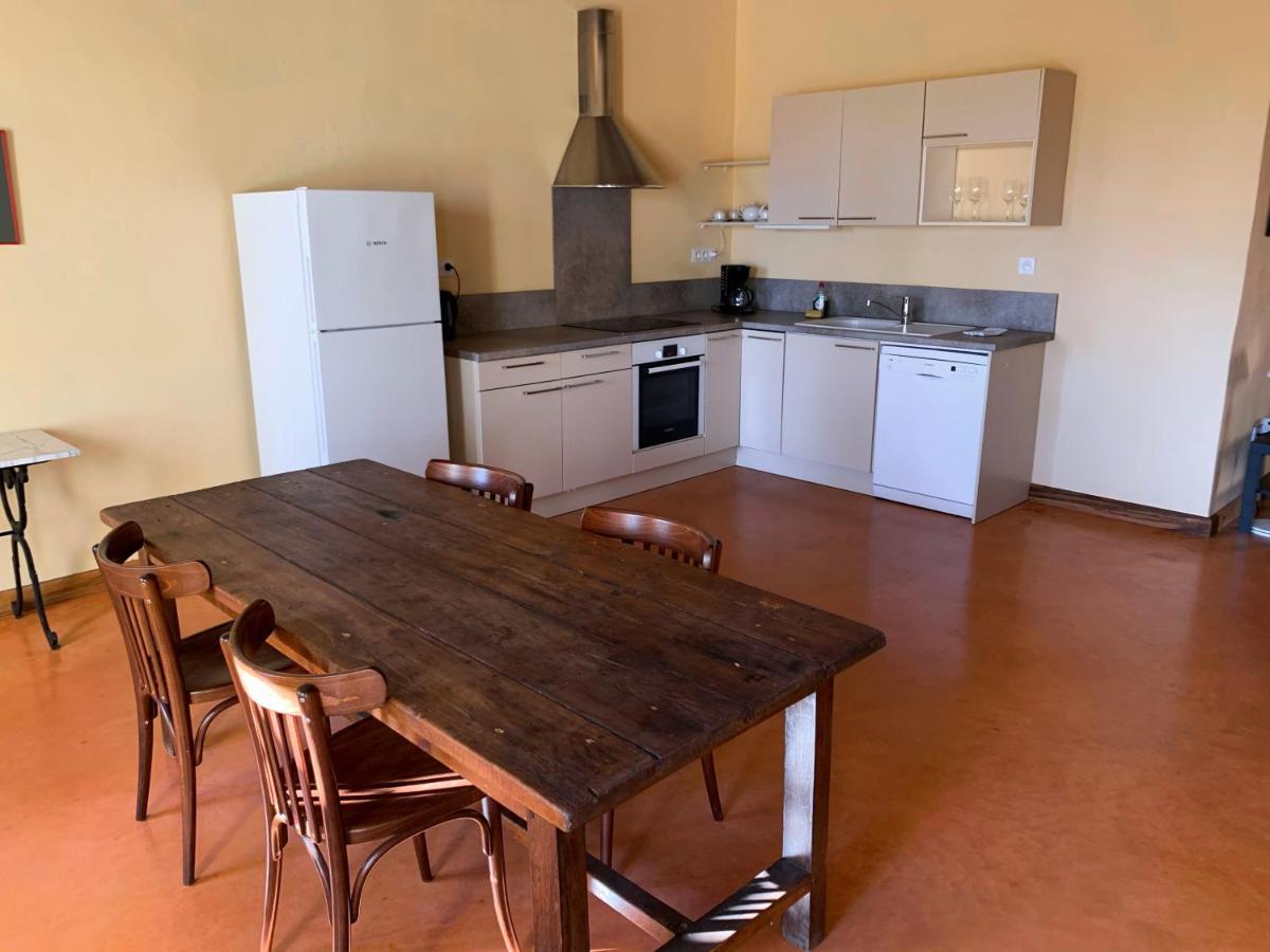 Vinauberge Poilhes Bagian luar foto