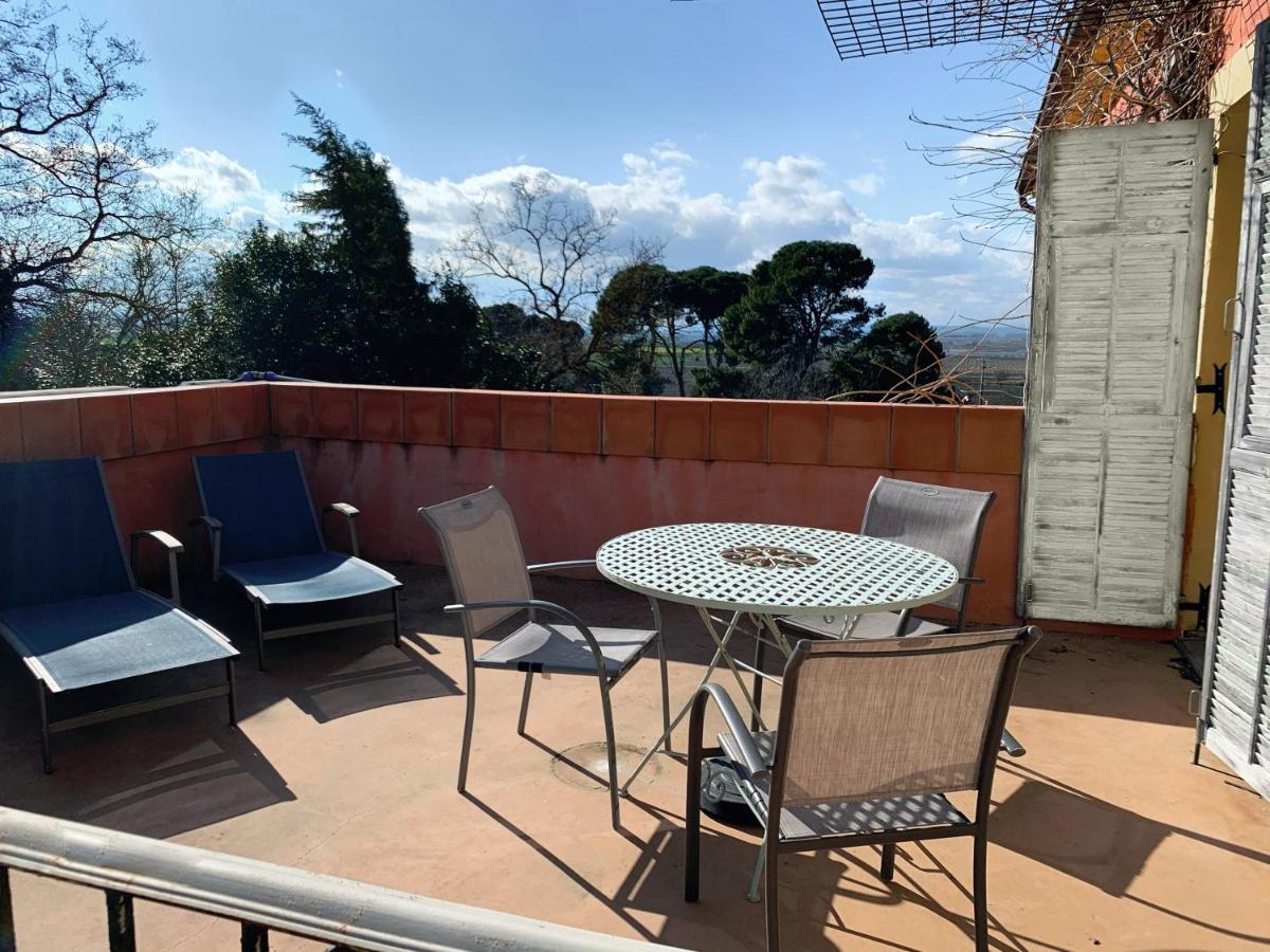 Vinauberge Poilhes Bagian luar foto